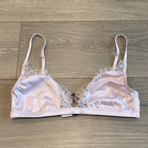 Victoria’s Secret Pink Lace Bra